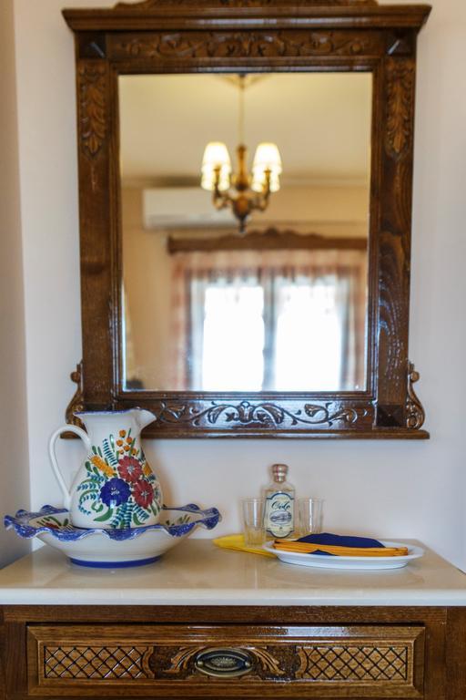 Greco Hotel Koropi Buitenkant foto
