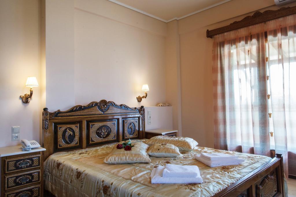 Greco Hotel Koropi Buitenkant foto